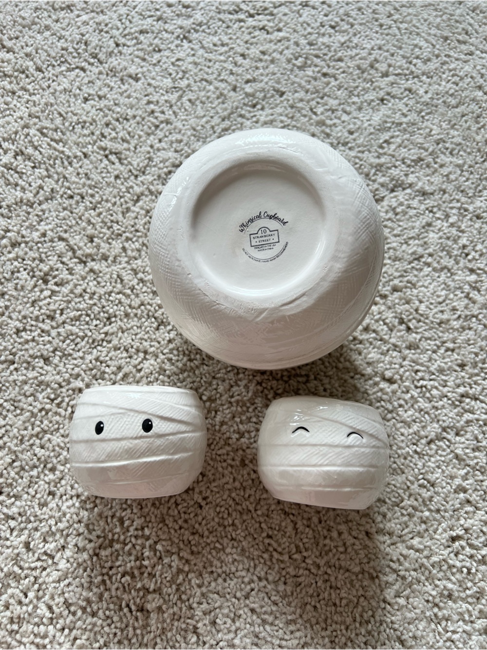 Mummy Decor Set - Picture 6 of 11